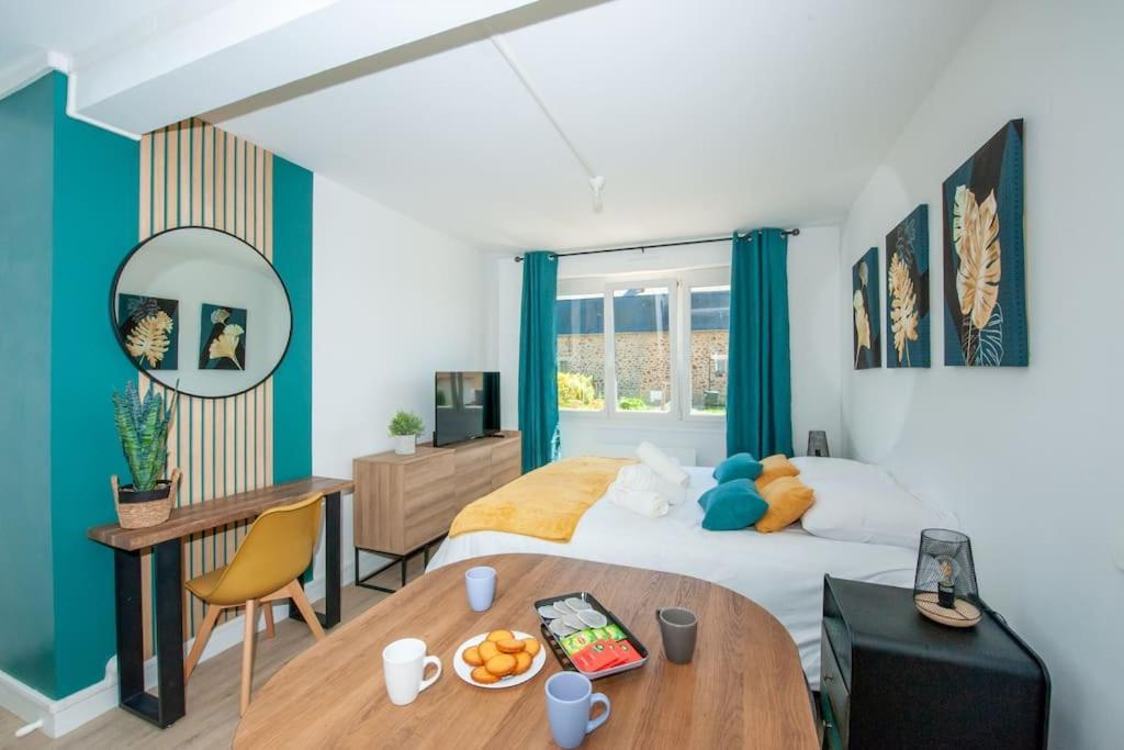 Appartement Proche Gare Routiere Fougères Esterno foto